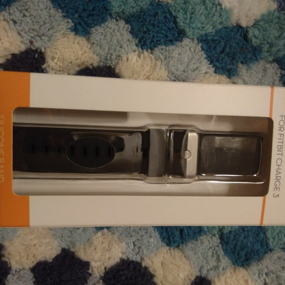 FitBit 3 Band - Picture 2 of 2